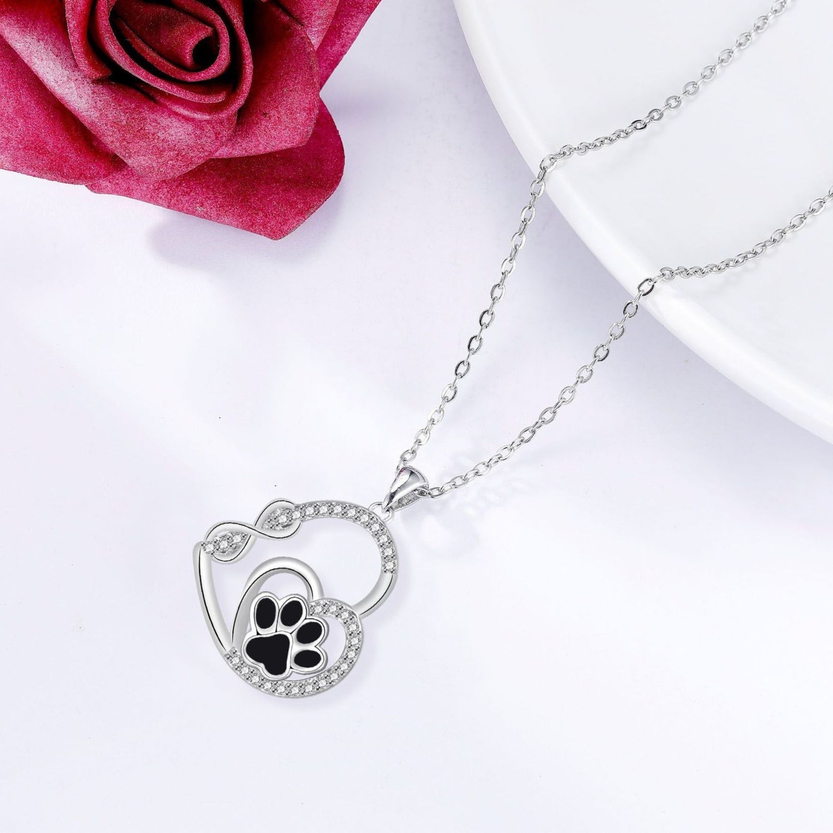 Collier — Patte Amour Infini "Connectés pour Toujours"